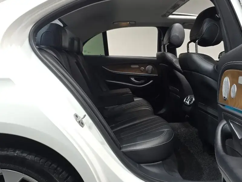 2018 Mercedes-Benz E-Класс с пробегом 90 551 км