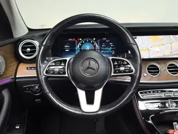 2018 Mercedes-Benz E-Класс с пробегом 90 551 км