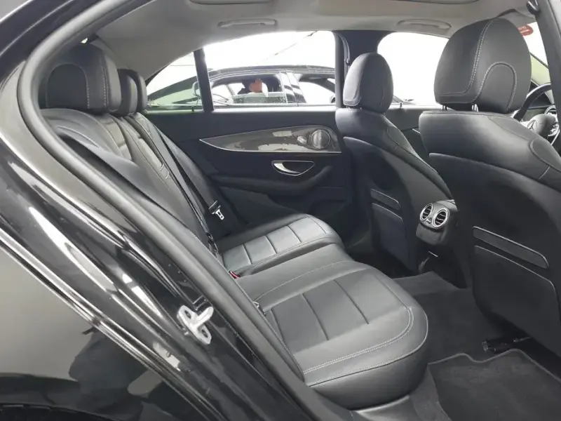 2019 Mercedes-Benz E-Класс с пробегом 104 805 км
