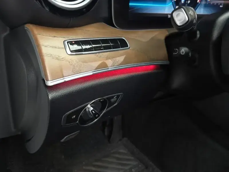 2018 Mercedes-Benz E-Класс с пробегом 90 551 км
