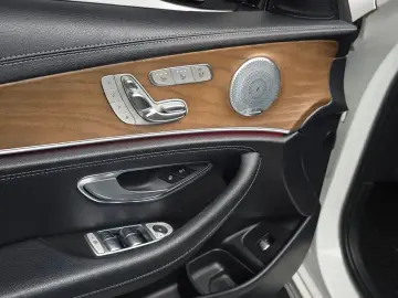 2018 Mercedes-Benz E-Класс с пробегом 90 551 км