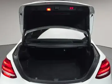 2018 Mercedes-Benz E-Класс с пробегом 90 551 км