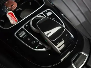 2018 Mercedes-Benz E-Класс с пробегом 90 551 км