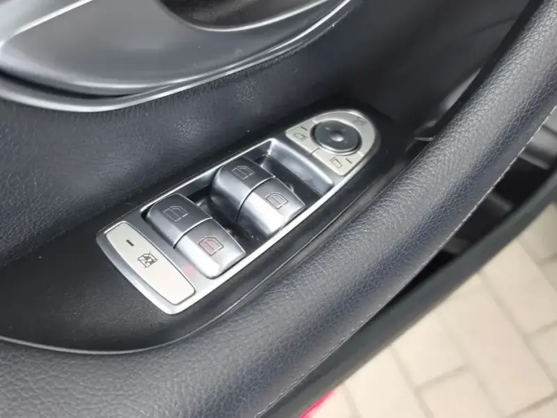 2019 Mercedes-Benz E-Класс с пробегом 104 805 км