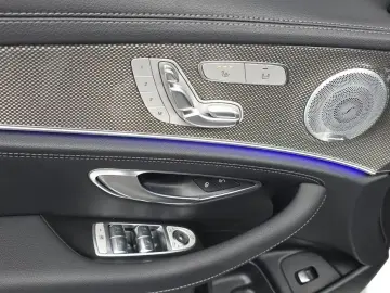 2020 Mercedes-Benz E-Класс с пробегом 49 541 км