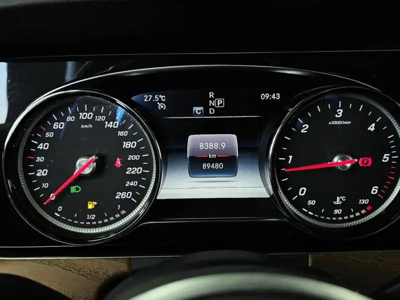 2019 Mercedes-Benz E-Класс с пробегом 89 480 км