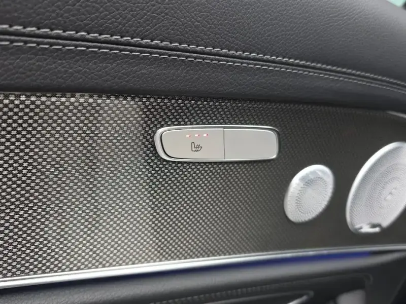 2020 Mercedes-Benz E-Класс с пробегом 49 541 км