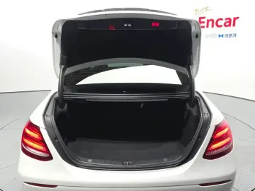 2020 Mercedes-Benz E-Класс с пробегом 78 407 км