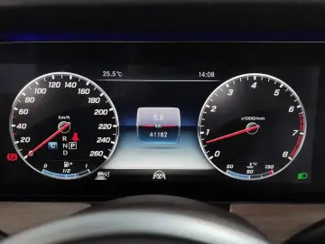 2019 Mercedes-Benz E-Класс с пробегом 41 182 км