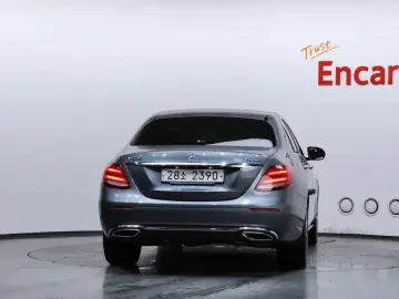 2019 Mercedes-Benz E-Класс с пробегом 296 355 км