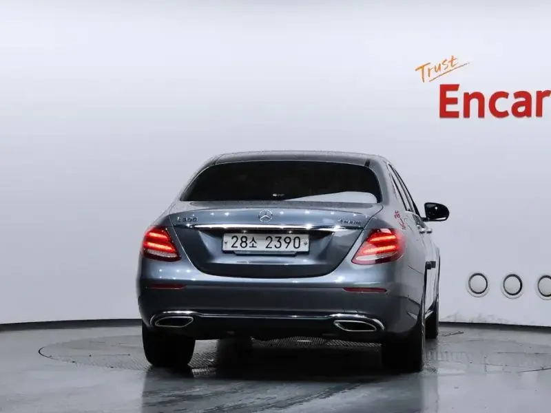 2019 Mercedes-Benz E-Класс с пробегом 296 355 км