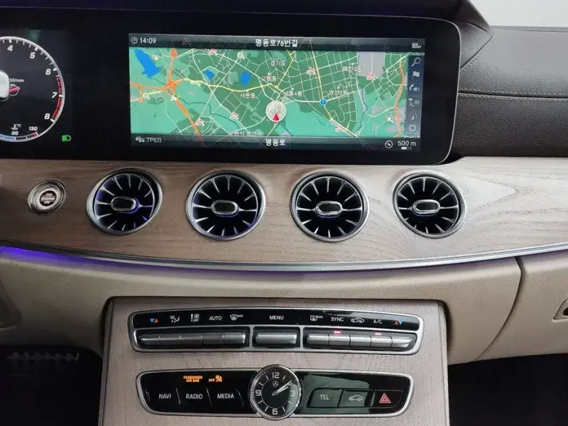 2019 Mercedes-Benz E-Класс с пробегом 41 182 км