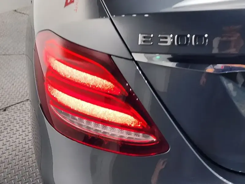 2019 Mercedes-Benz E-Класс с пробегом 36 211 км