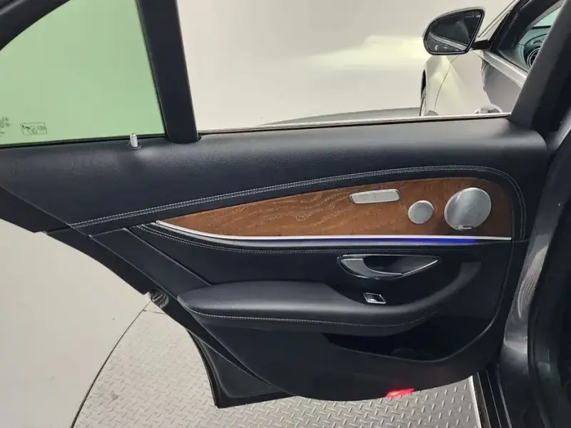 2019 Mercedes-Benz E-Класс с пробегом 36 211 км
