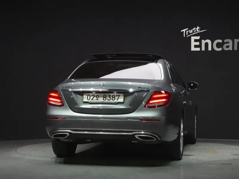 2019 Mercedes-Benz E-Класс с пробегом 30 320 км