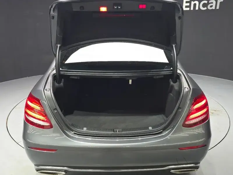 2019 Mercedes-Benz E-Класс с пробегом 30 320 км
