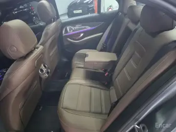 2019 Mercedes-Benz E-Класс с пробегом 25 367 км