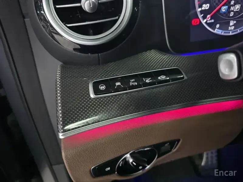 2019 Mercedes-Benz E-Класс с пробегом 25 367 км