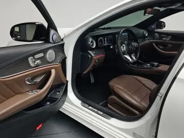 2019 Mercedes-Benz E-Класс с пробегом 58 485 км