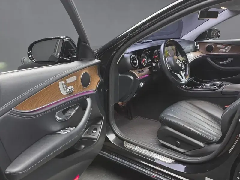 2019 Mercedes-Benz E-Класс с пробегом 127 267 км