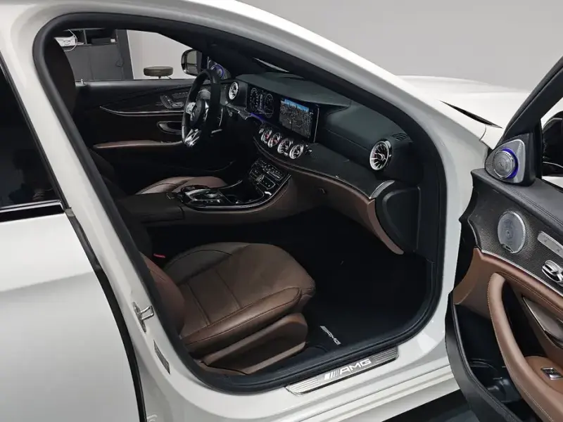 2019 Mercedes-Benz E-Класс с пробегом 58 485 км
