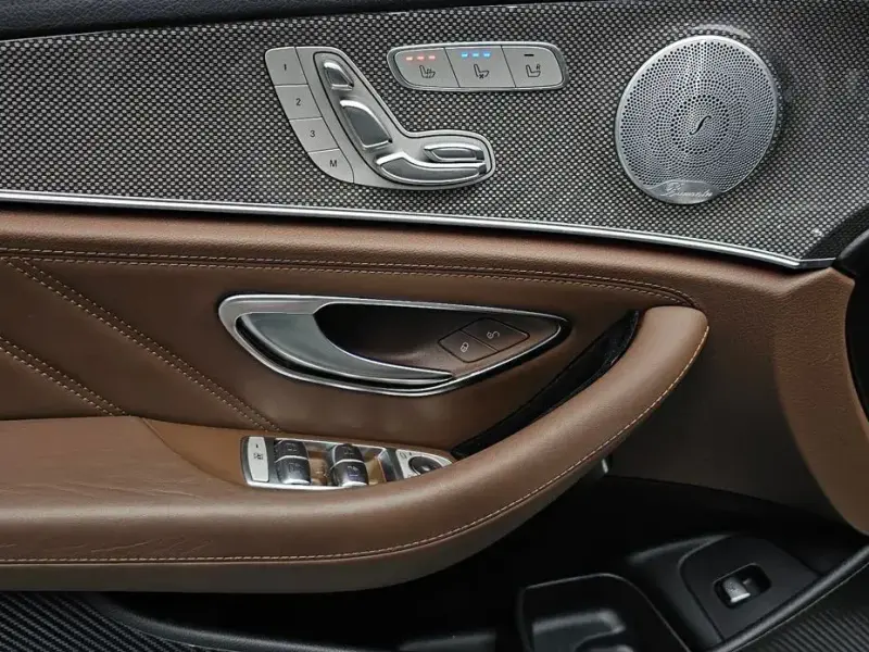 2019 Mercedes-Benz E-Класс с пробегом 58 485 км