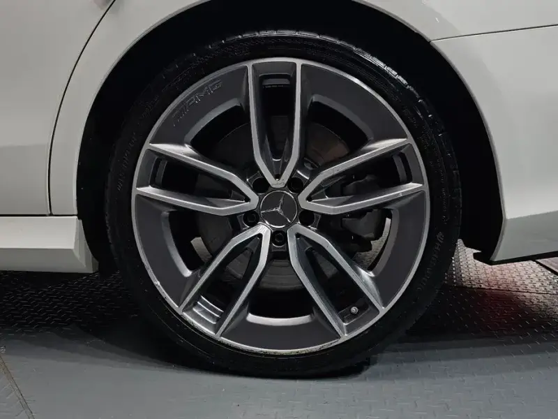 2019 Mercedes-Benz E-Класс с пробегом 58 485 км