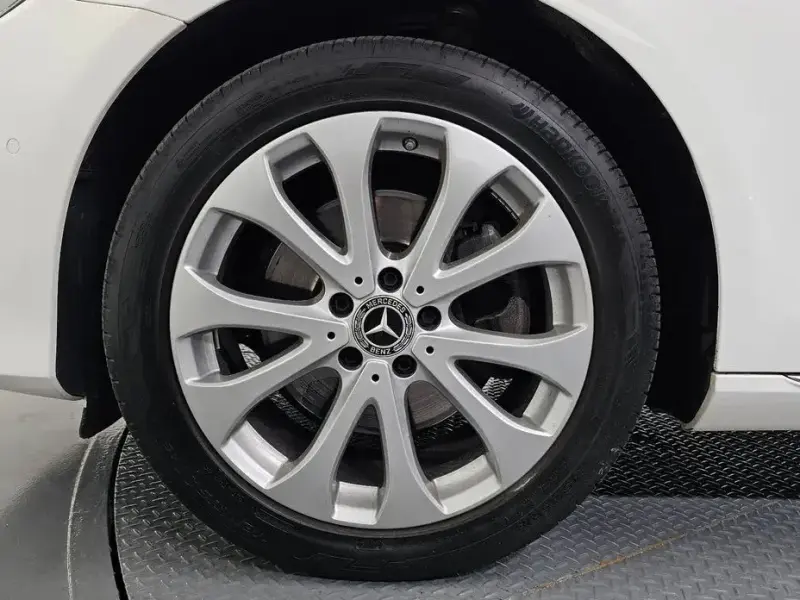 2019 Mercedes-Benz E-Класс с пробегом 93 204 км