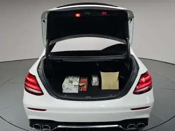 2019 Mercedes-Benz E-Класс с пробегом 58 485 км