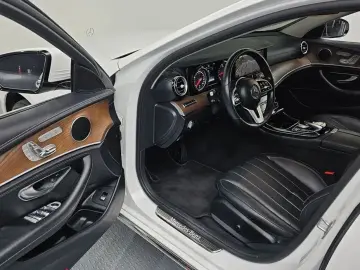 2019 Mercedes-Benz E-Класс с пробегом 93 204 км