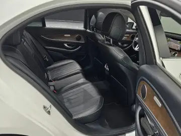 2019 Mercedes-Benz E-Класс с пробегом 93 204 км