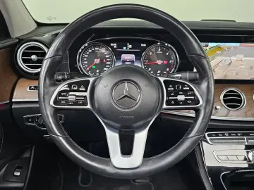 2019 Mercedes-Benz E-Класс с пробегом 93 204 км
