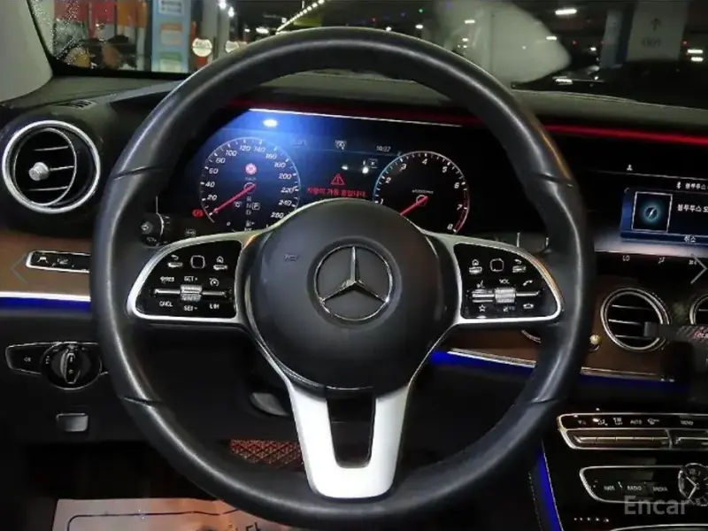 2018 Mercedes-Benz E-Класс с пробегом 84 175 км