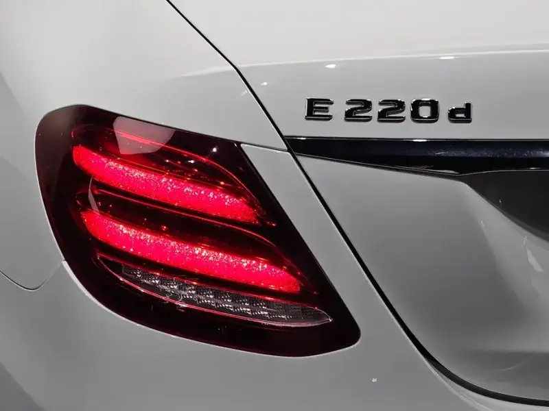 2019 Mercedes-Benz E-Класс с пробегом 93 204 км