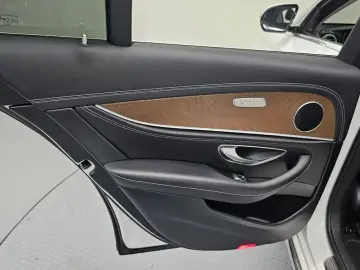 2019 Mercedes-Benz E-Класс с пробегом 93 204 км