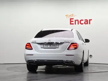 2019 Mercedes-Benz E-Класс с пробегом 75 909 км
