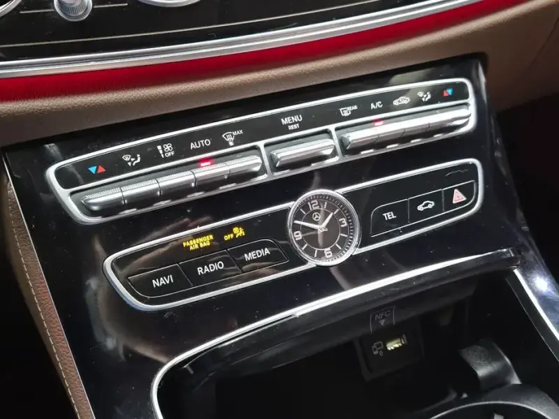 2020 Mercedes-Benz E-Класс с пробегом 109 046 км