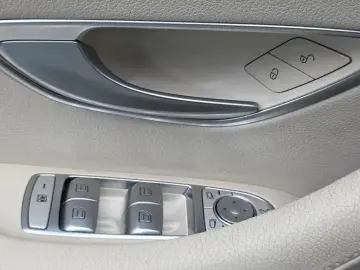 2019 Mercedes-Benz E-Класс с пробегом 75 909 км