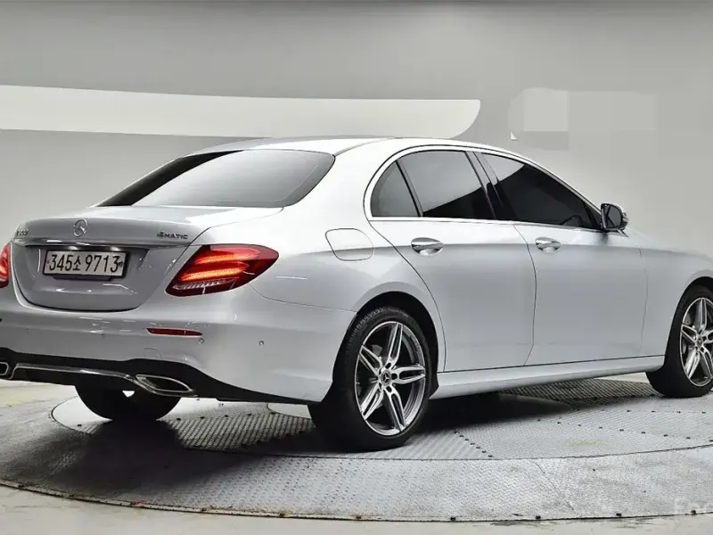 2020 Mercedes-Benz E-Класс с пробегом 41 709 км