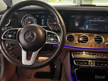 2020 Mercedes-Benz E-Класс с пробегом 123 000 км