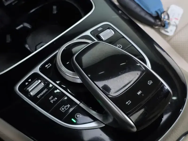 2019 Mercedes-Benz E-Класс с пробегом 75 909 км