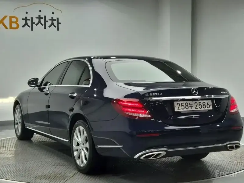 2019 Mercedes-Benz E-Класс с пробегом 69 340 км