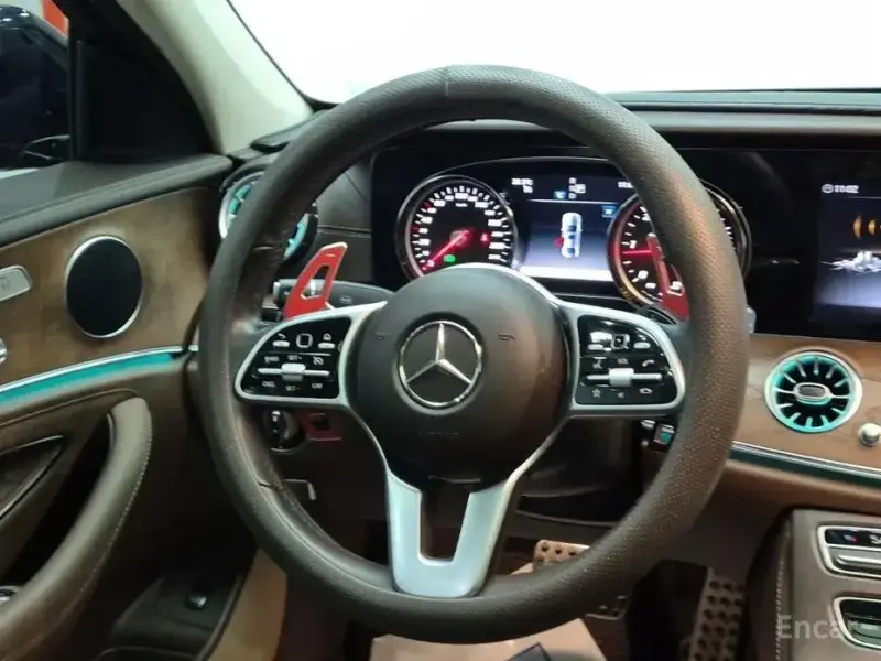 2019 Mercedes-Benz E-Класс с пробегом 69 340 км