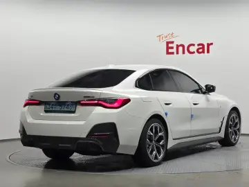 2023 BMW i4 с пробегом 39 378 км