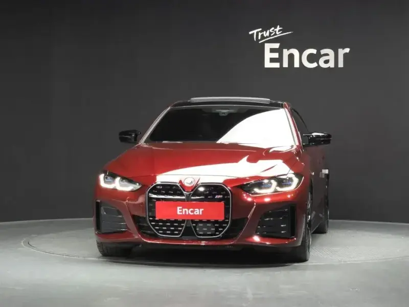 2022 BMW i4 с пробегом 22 928 км