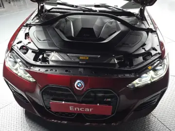 2022 BMW i4 с пробегом 22 928 км