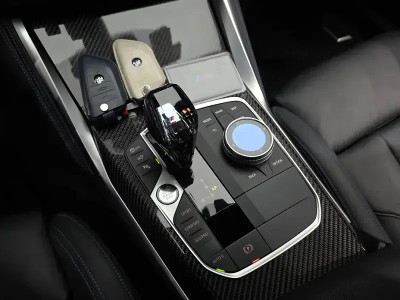 2022 BMW i4 с пробегом 22 928 км