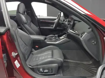 2022 BMW i4 с пробегом 22 928 км