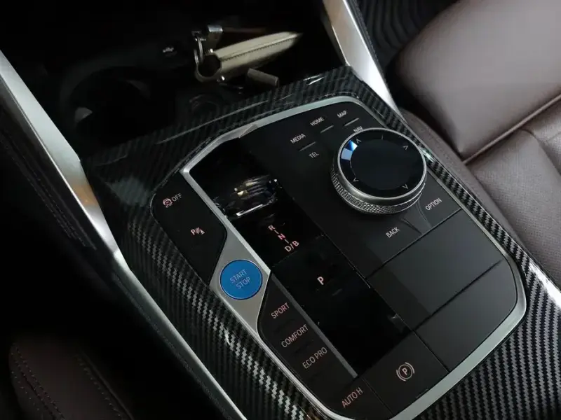 2023 BMW i4 с пробегом 39 378 км