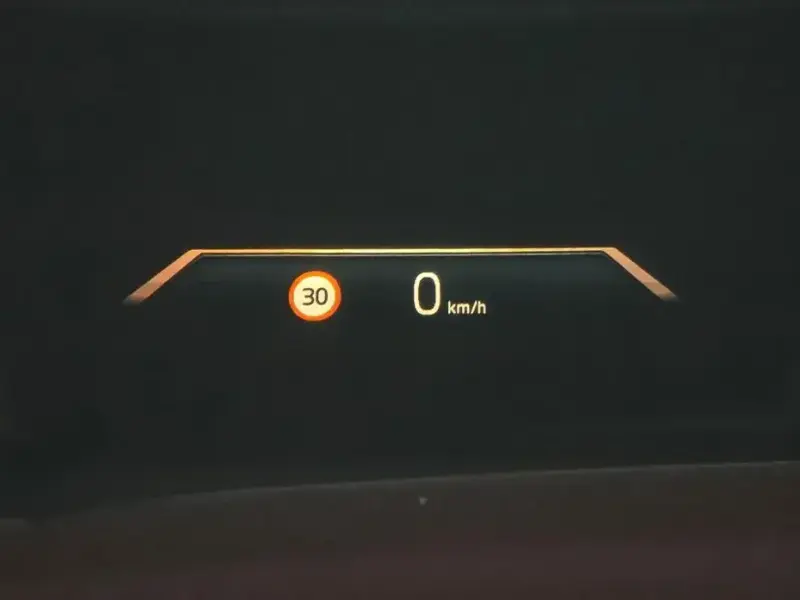 2022 BMW i4 с пробегом 22 928 км